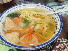 -长人馄饨铺(解放街店)