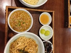 -蟹上黄·蟹黄面·江南糖水(人民广场店)