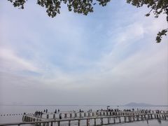 -武汉大学校门牌坊