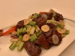 蒜香牛肉粒-利苑酒家(合景国际金融广场店)