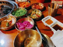 -江南本家韩国料理(太古仓中船汇店)
