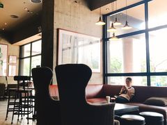 -星巴克(深圳宝安泰华店)