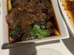 -八府香鸭·啫啫煲(华山路店)