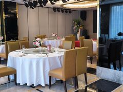 -骏莱海鲜鱼港(五角场店)