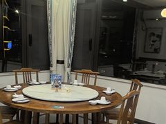 -品鲜村农家菜·阳澄湖大闸蟹(总店)