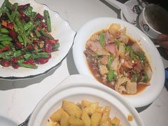 -小凤庭·地道湖北菜武昌鱼·藕汤(38年黄鹤楼店)