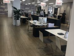-深圳锦龙奥迪4S店(前海店)