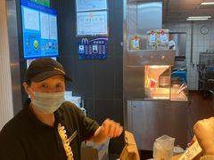 -麦当劳(静安寺店)