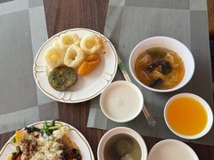 -东方豪景花园酒店·怡景旋转餐厅