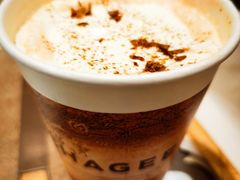 -霸王茶姬(静安大悦城店)