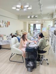 -槿里日式美甲工作室