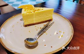 Low-Sugar Cheesecake