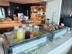 -亚洲国际大酒店·云顶阁旋转自助餐厅