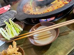 -黄潇洒老火锅(九眼桥宏济巷店)