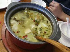 -周鱼小馆石锅酸菜鱼(活力汇店)