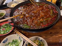 -六公里老火锅(总店)