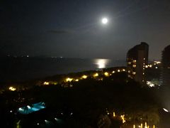 -三亚湾海居铂尔曼度假酒店