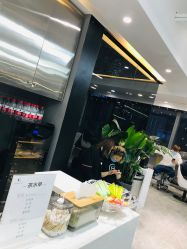 -V+SALON造型