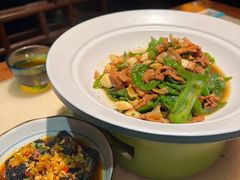 -佬麻雀·新湘菜(珠海金发购物中心店)
