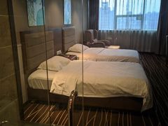 -怡华威斯达酒店(重庆医科大学附属儿童医院店)