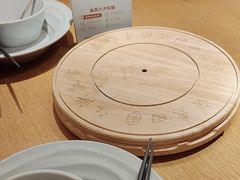 -蜜桃餐厅·伴山(海岸城店)