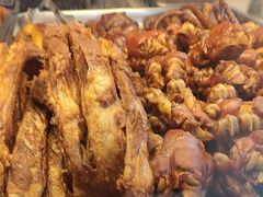 -老鼎万春卤菜(五代传承创始老店)
