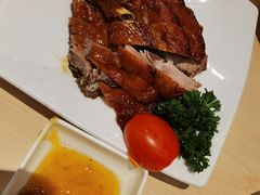 招牌烧鹅皇-避风塘(宝山万达店)