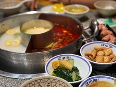 -江小渔鲜鱼火锅(应天西路店)