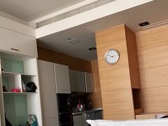 -青岛五四广场海景美仑国际公寓酒店