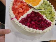 -焙丽拾光(麦凯乐直营店)