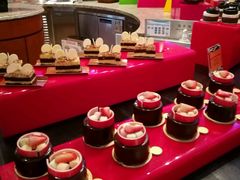 -咖啡苑自助餐厅·中国大饭店