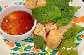 Fried Chaoshan Phoenix Tofu with Herb Sauce