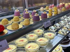 -雍容荟帝王蟹活龙虾展台自助(IFS黑金店)