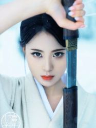 点击看大图 -持熹光年写真体验馆