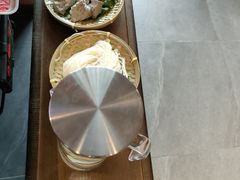 -由衷贵州酸汤牛肉火锅(新桥店)