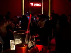 -TZ House音乐现场(来福士中心店)