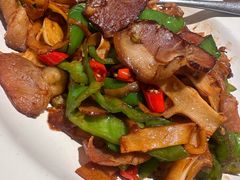 -渝是乎川渝小炒(新世界百货望京店)