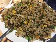 特色臊子蛋炒饭-嘉州叶婆婆钵钵鸡(建设路店)