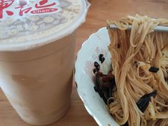 -陈记甜品窝(中山北路店)