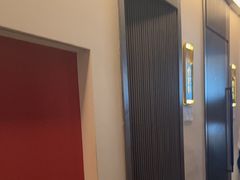 -鸽子侯·家宴·平价海鲜(绿地店)
