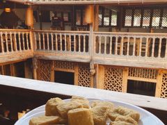 -88号小吃店·经典云南菜·地道纳西美食