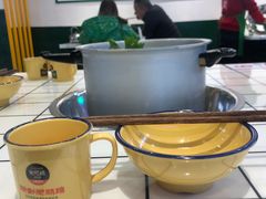 -晓彭肥肠鸡·泡椒鸡火锅(水木天地店)