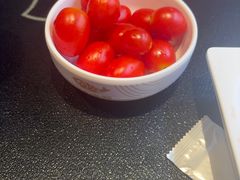 -辣尚瘾·烤鱼·新川菜(牡丹园直营店)