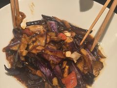 -一坐一忘云南菜(嘉里中心店)