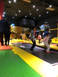 点击看大图 -蹦蹦跳跳(新奥购物中心店)