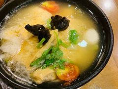 -三鞭一花·独一处·元英砂锅(海光寺店)