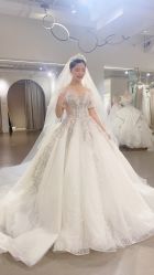 -艾米丽婚纱礼服