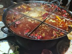 -白乐天毛肚火锅馆(南滨路店)