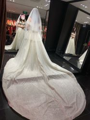 点击看大图 -GRACE KELLY婚纱与礼服(北京店)