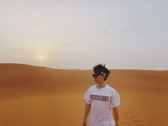 -迪拜沙漠冲沙